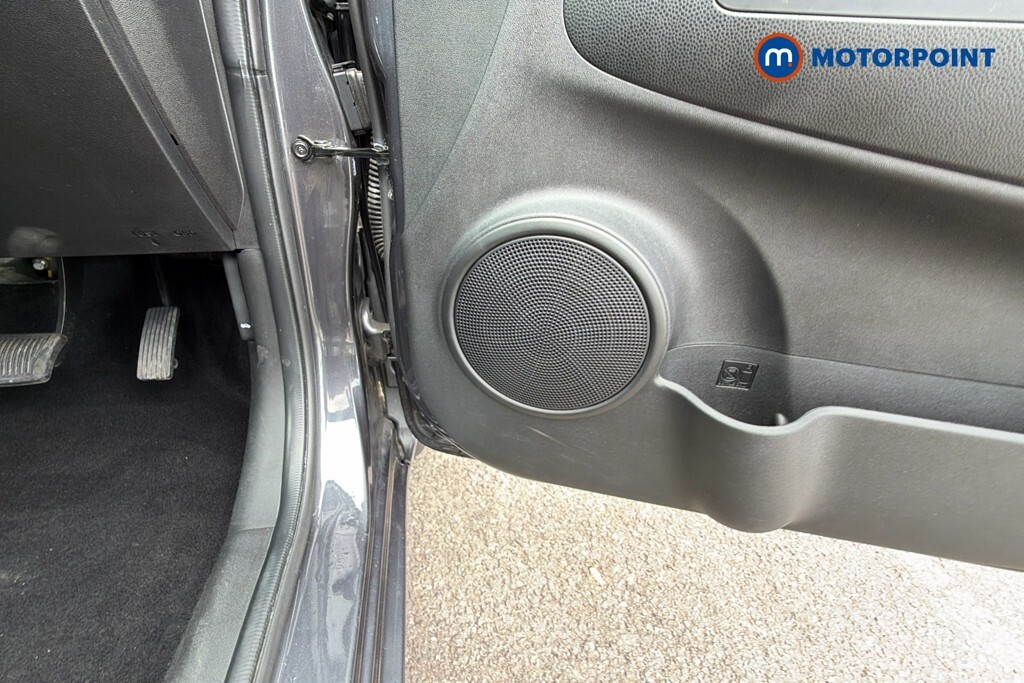 Kia Venga 2 Isg Red #18
