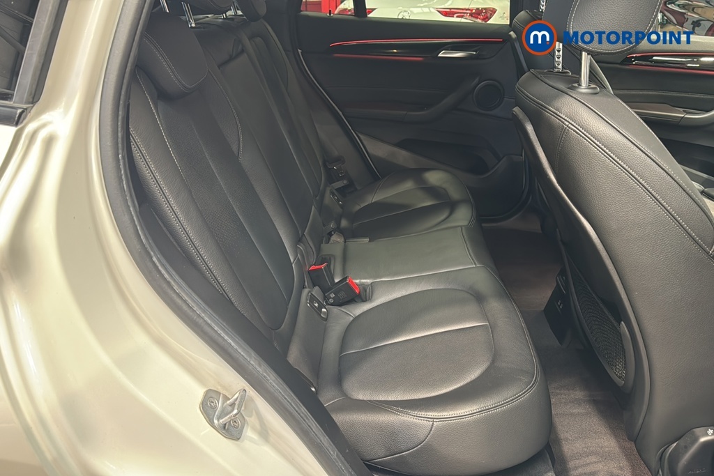 BMW X1 Sdrive 18D Xline Step White #25