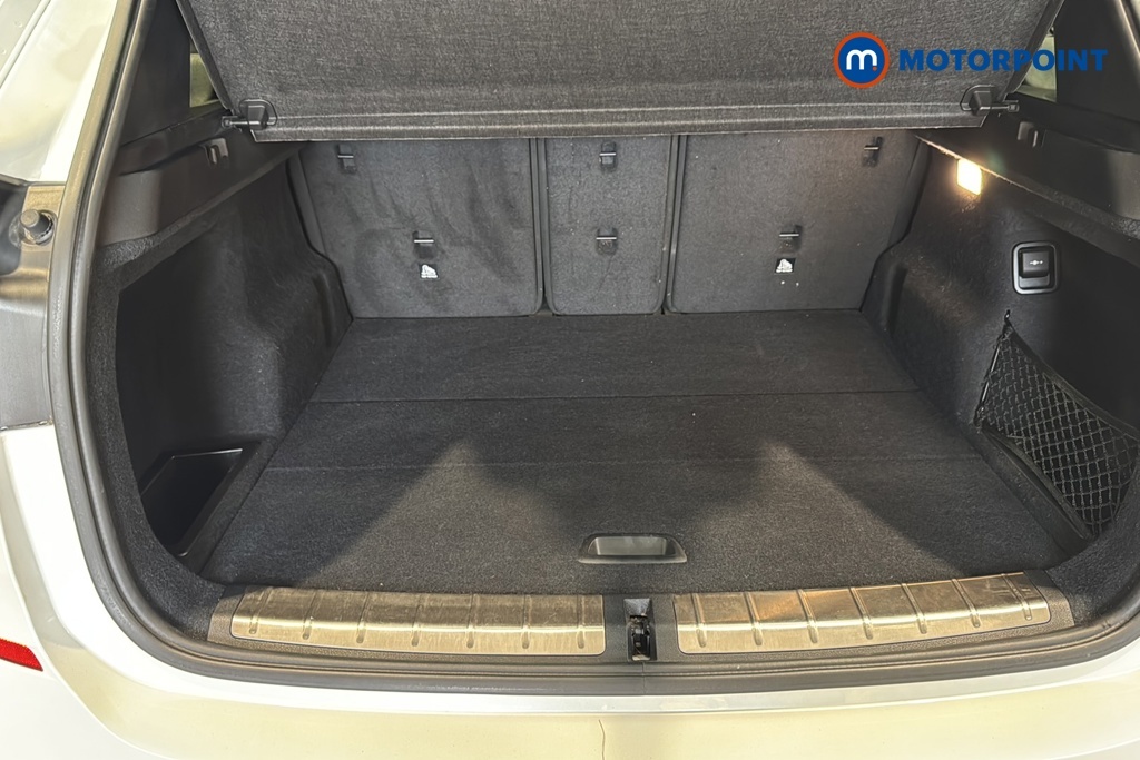 BMW X1 Sdrive 18D Xline Step White #28
