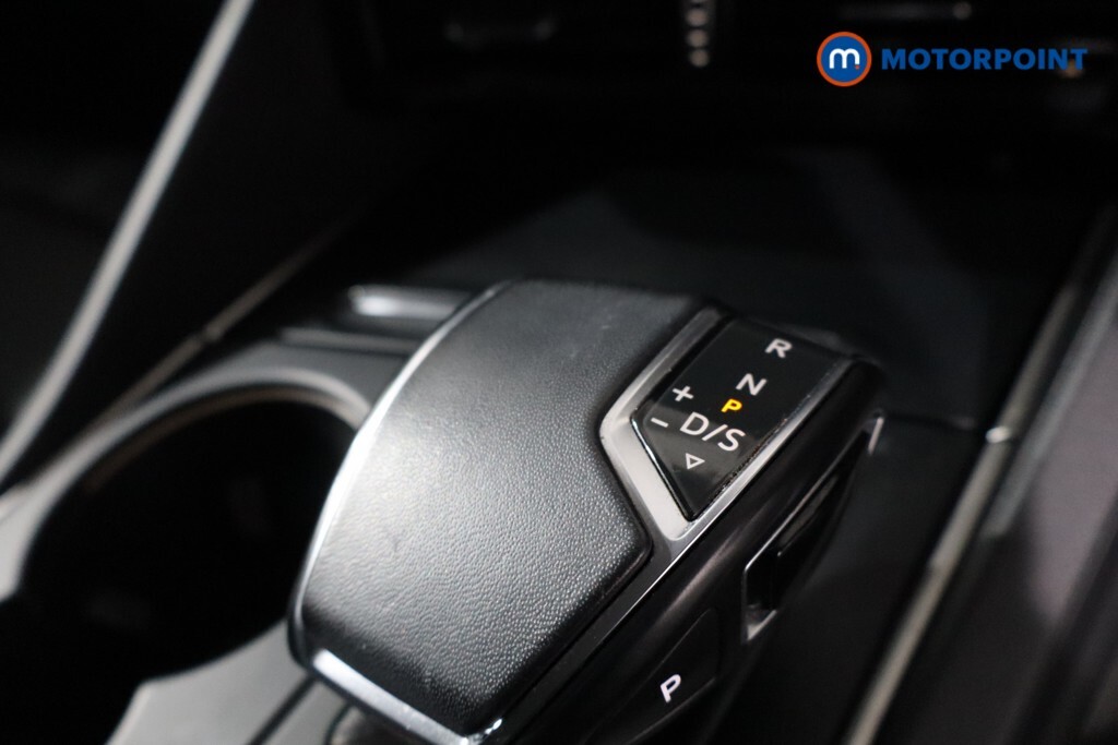 Volkswagen Touareg 3.0 V6 Tdi 4Motion 231 R-line Tech Tip White #29