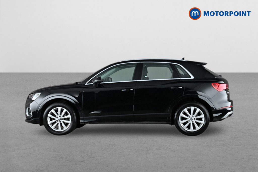 Audi Q3 35 Tfsi Sport Black #4