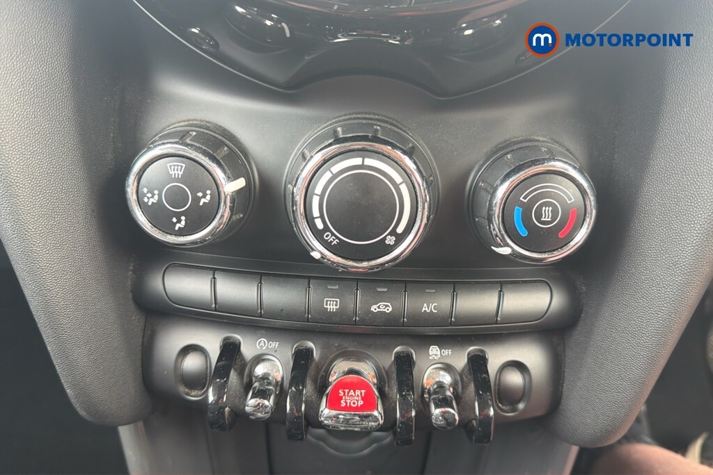 Mini Hatch 1.5 Cooper Classic II Brown #13