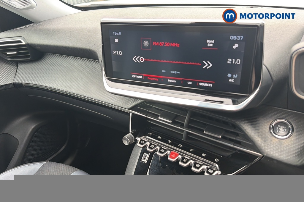 Peugeot 2008 1.2 Puretech 130 Gt Line Eat8 Red #15