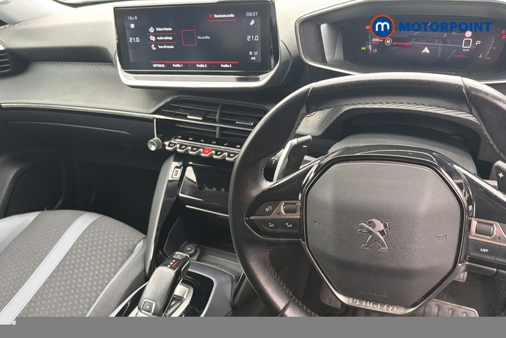Peugeot 2008 1.2 Puretech 130 Gt Line Eat8 Red #9