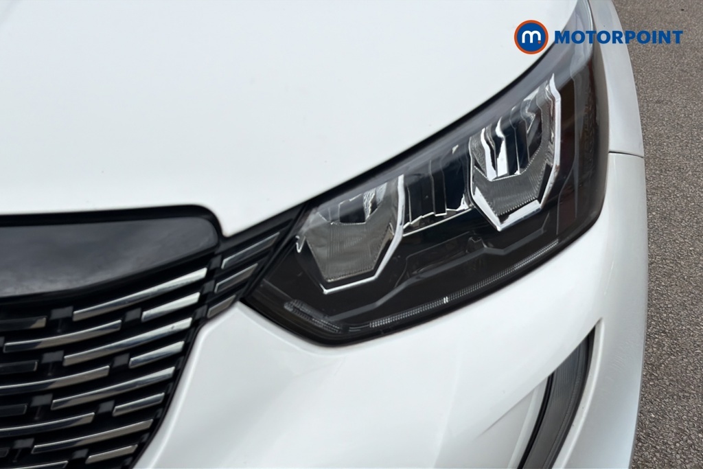 Peugeot 2008 1.2 Puretech 130 Gt Line Eat8 Red #32