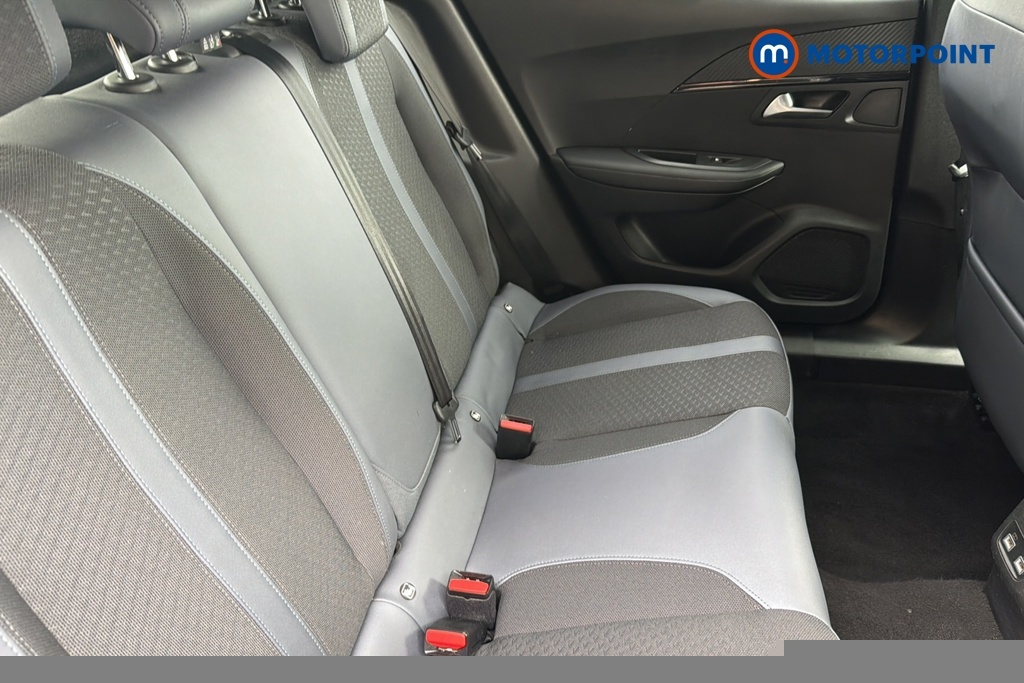 Peugeot 2008 1.2 Puretech 130 Gt Line Eat8 Red #25