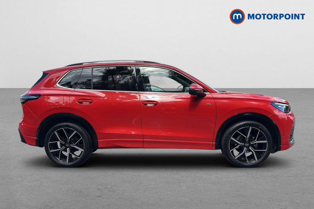 Volkswagen Tiguan 1.5 Etsi 150 R-line Dsg Red #4
