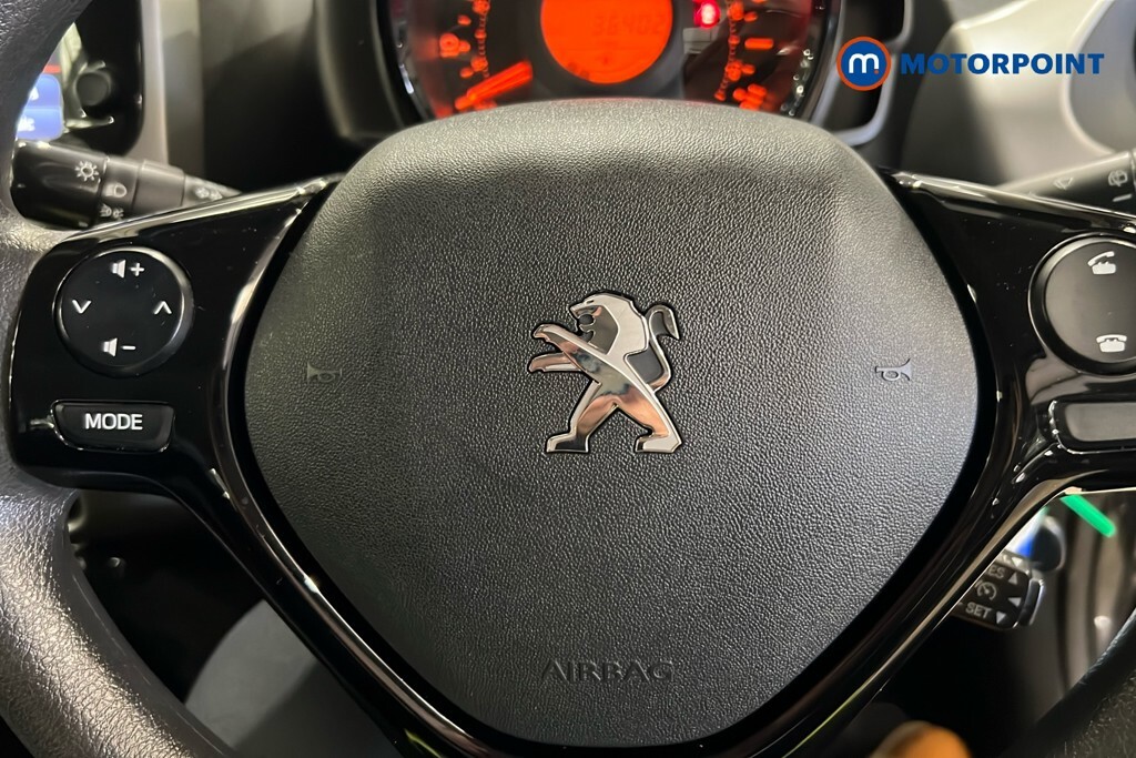 Peugeot 108 Allure White #13