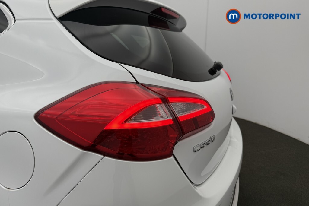 Kia Ceed 1.6 Crdi Gt-line Euro 6 Ss White #36