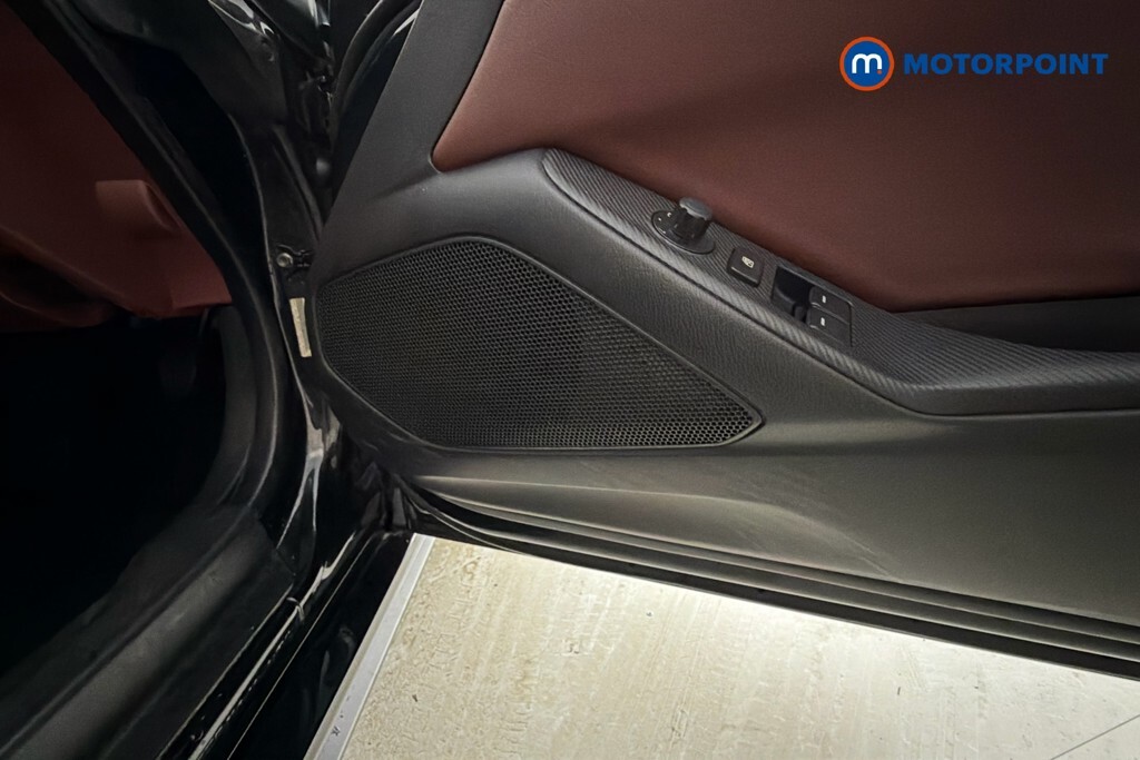 Mazda MX-5 Se White #26