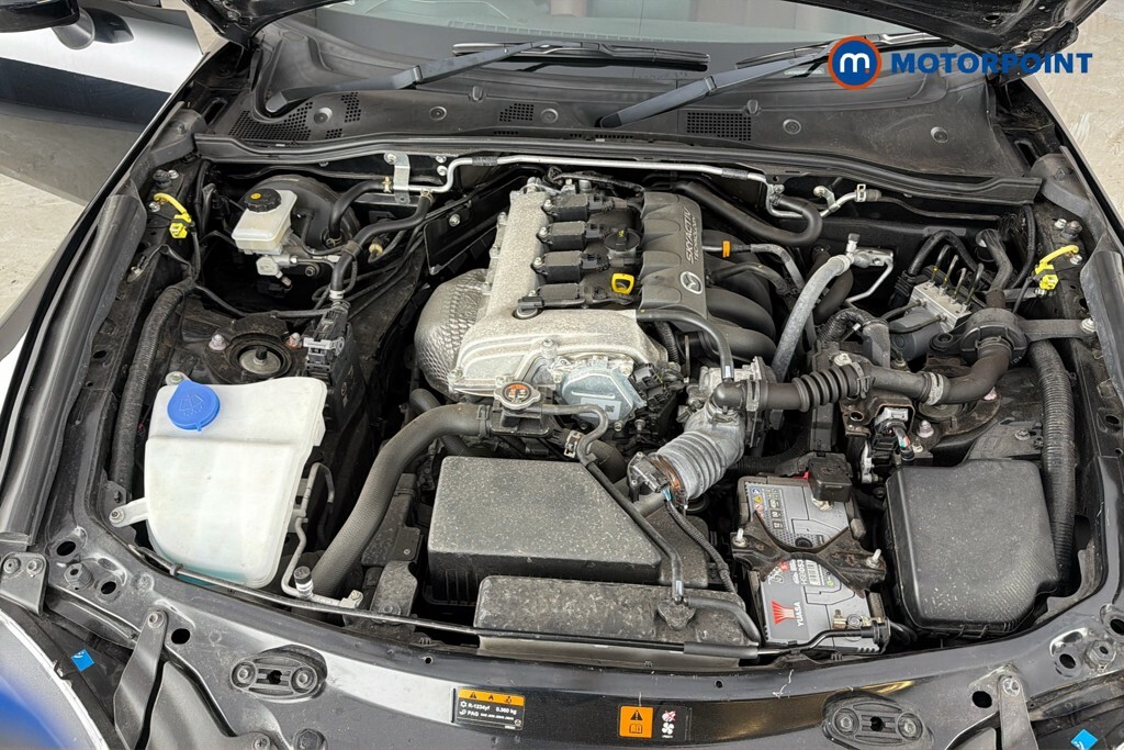 Mazda MX-5 Se White #44