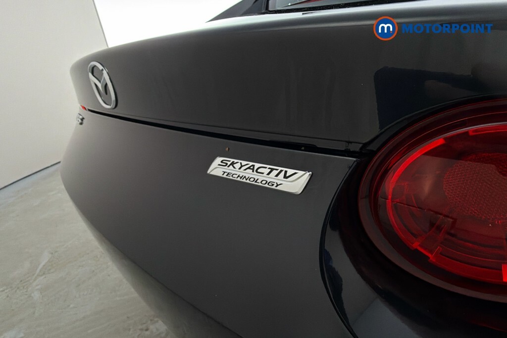 Mazda MX-5 Se White #31