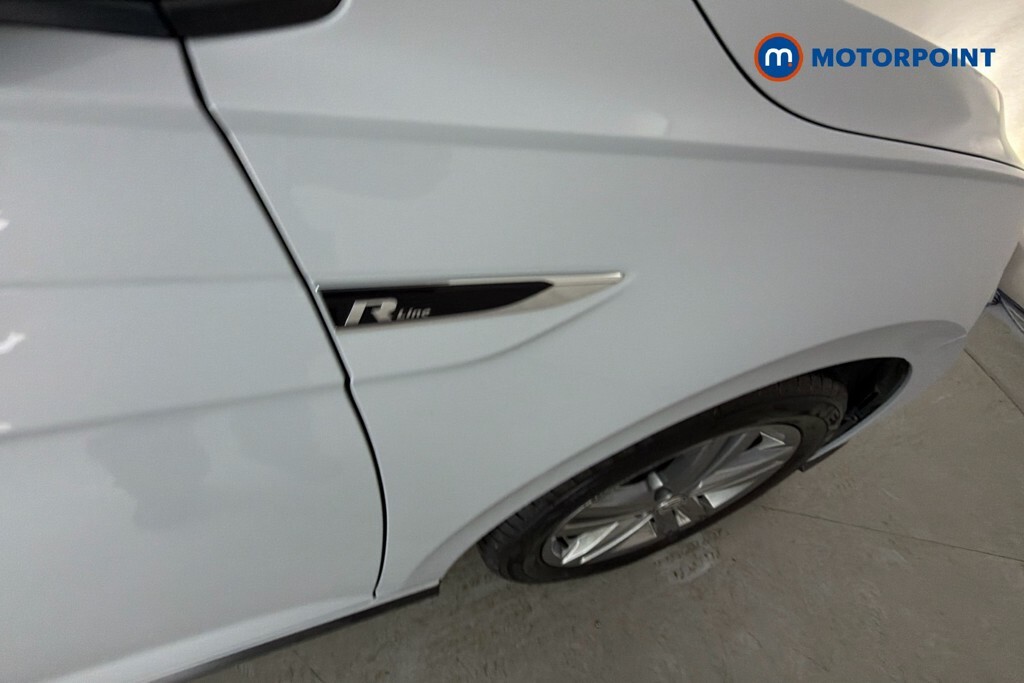 Volkswagen Polo 1.0 Evo 80 Beats White #38