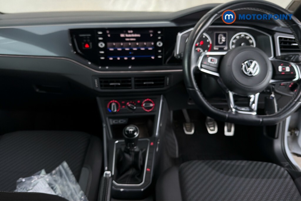 Volkswagen Polo 1.0 Evo 80 Beats White #9