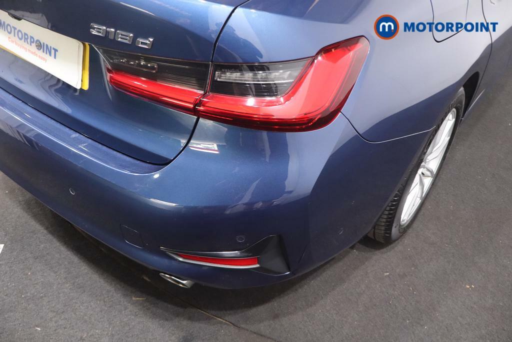 BMW 3 Series Se Pro Orange #18