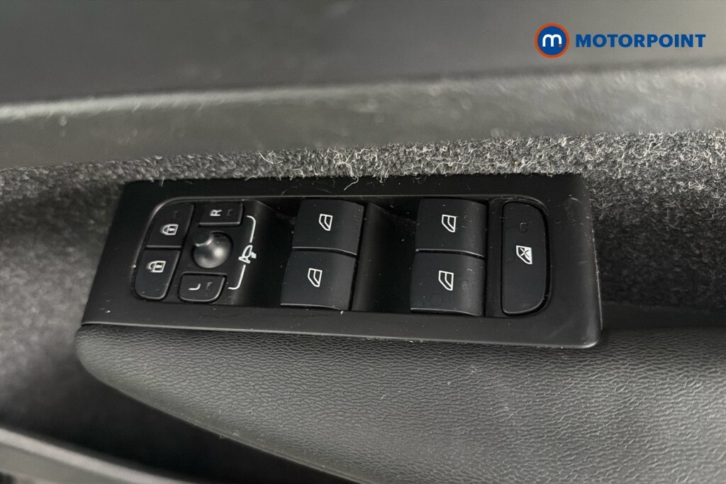 Volvo XC40 T3 Momentum  #24