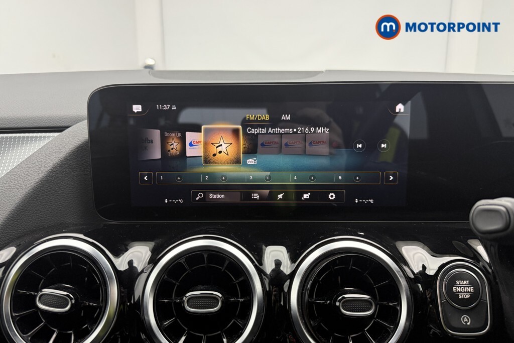 Mercedes-Benz GLA Class  Black #35