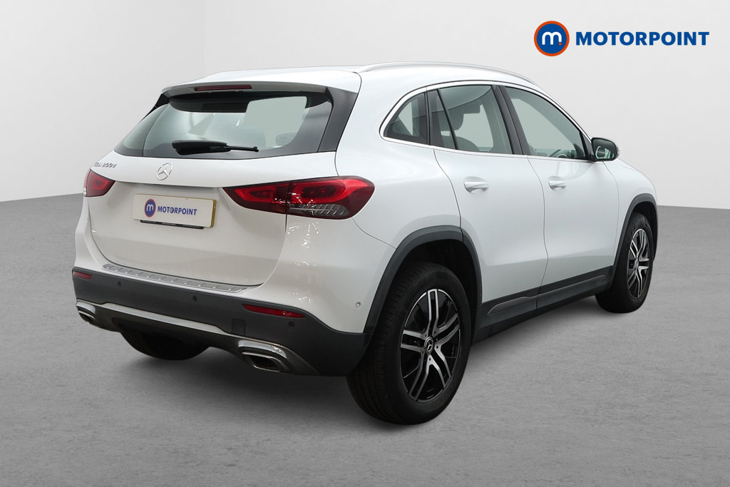 Mercedes-Benz GLA Class Gla 200D Sport Executive White #6