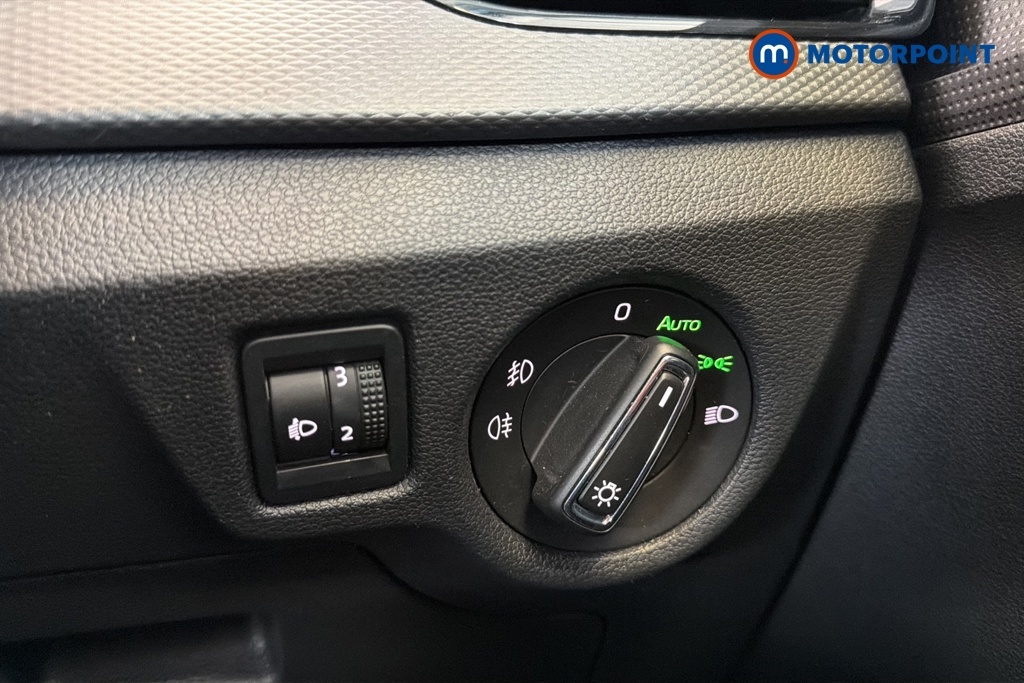 Skoda Scala 1.0 Tsi Se Euro 6 Ss Grey #17