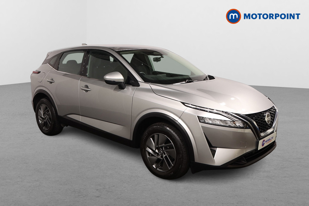 Nissan Qashqai 1.3 Dig-t Mh 158 Acenta Premium Xtronic Silver