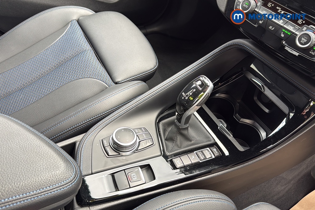 BMW X1 Xdrive 25E Sport Black #21