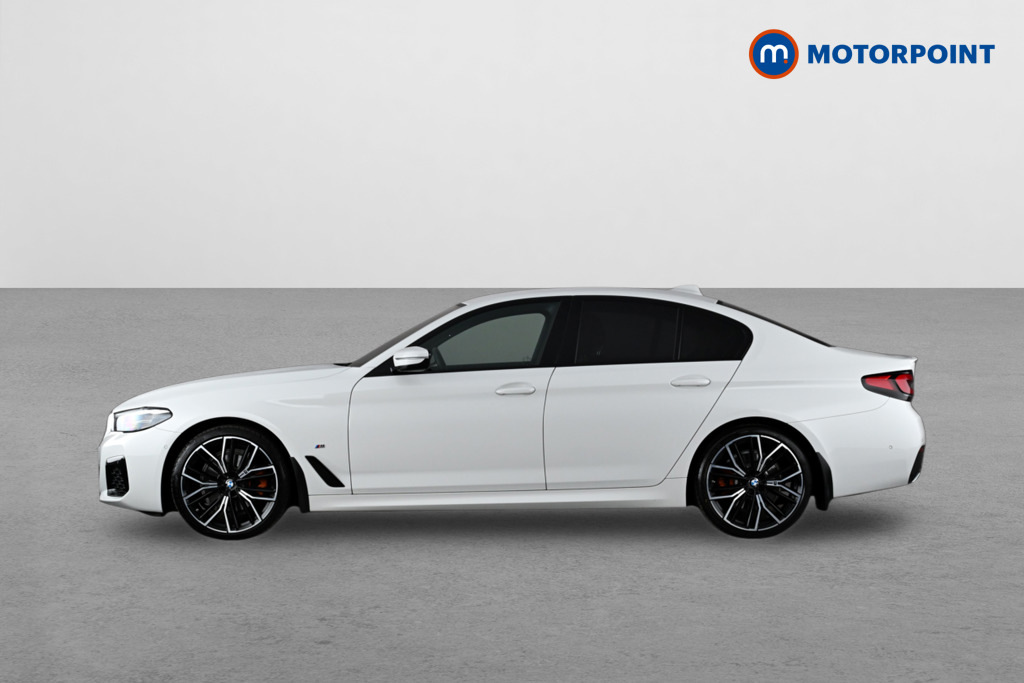 BMW 5 Series 520D Mht M Sport Step White #4