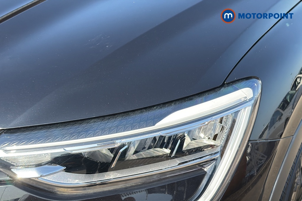 Renault Arkana E-tech Engineered Black #37