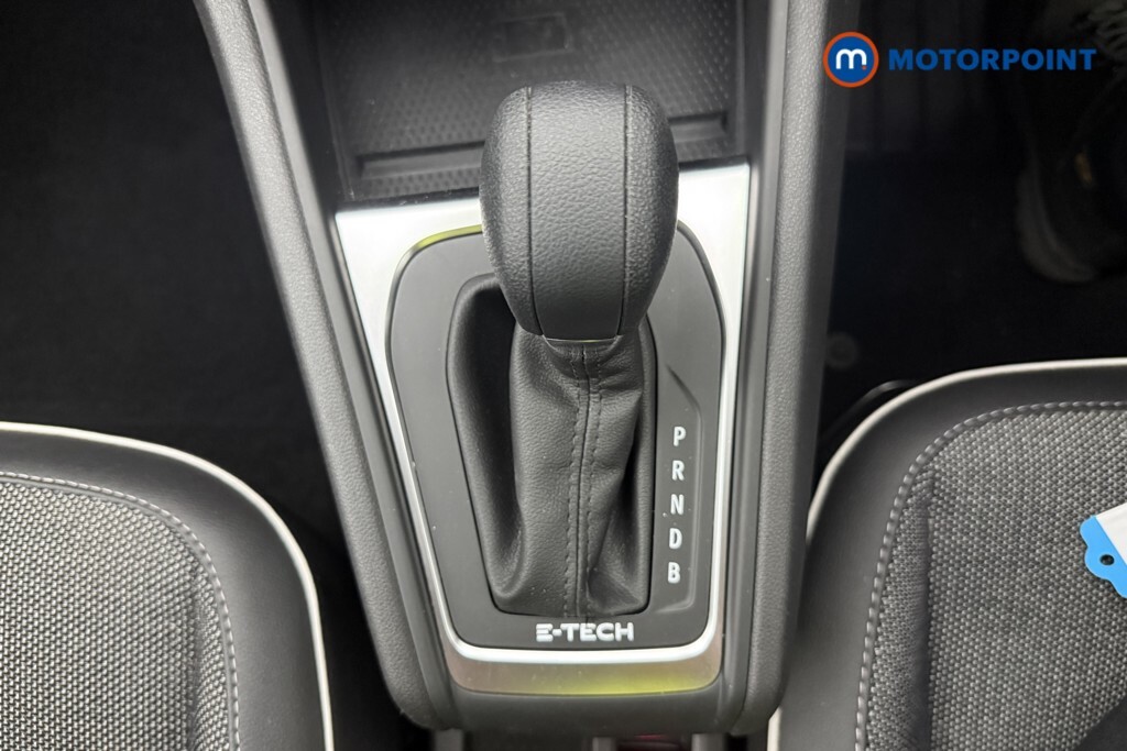 Renault Captur Captur 1.6 E-tech E-tech Engineered Suv Grey #16