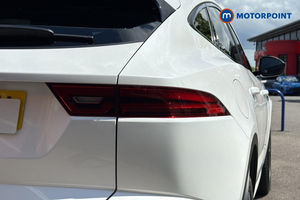 Jaguar E-Pace 2.0 D200 R-dynamic Se Black Blue #34