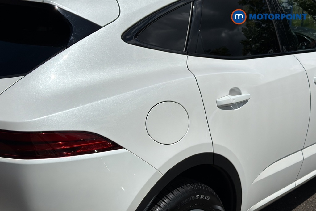 Jaguar E-Pace 2.0 D200 R-dynamic Se Black Blue #38
