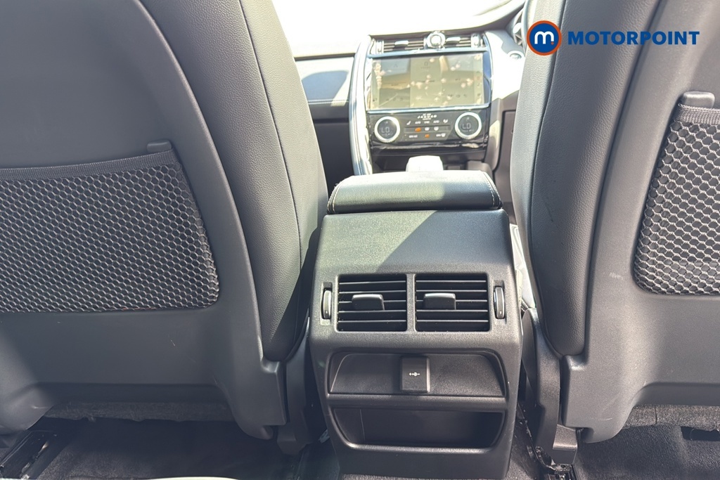 Jaguar E-Pace 2.0 D200 R-dynamic Se Black Blue #32