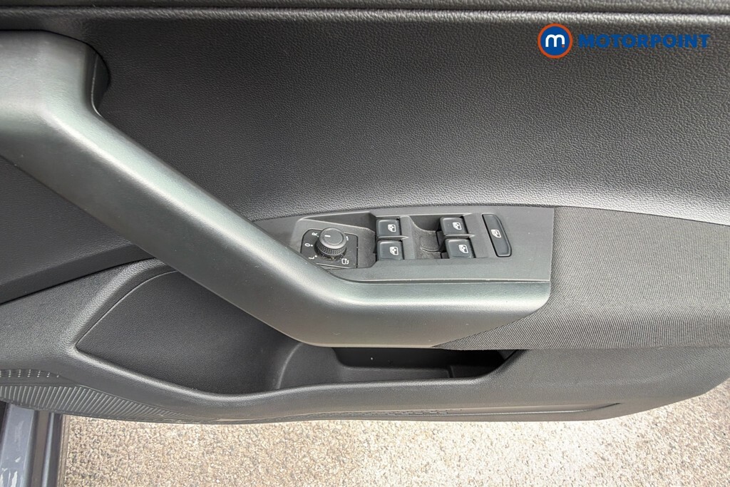 Volkswagen Polo 1.0 Tsi R-line Grey #17