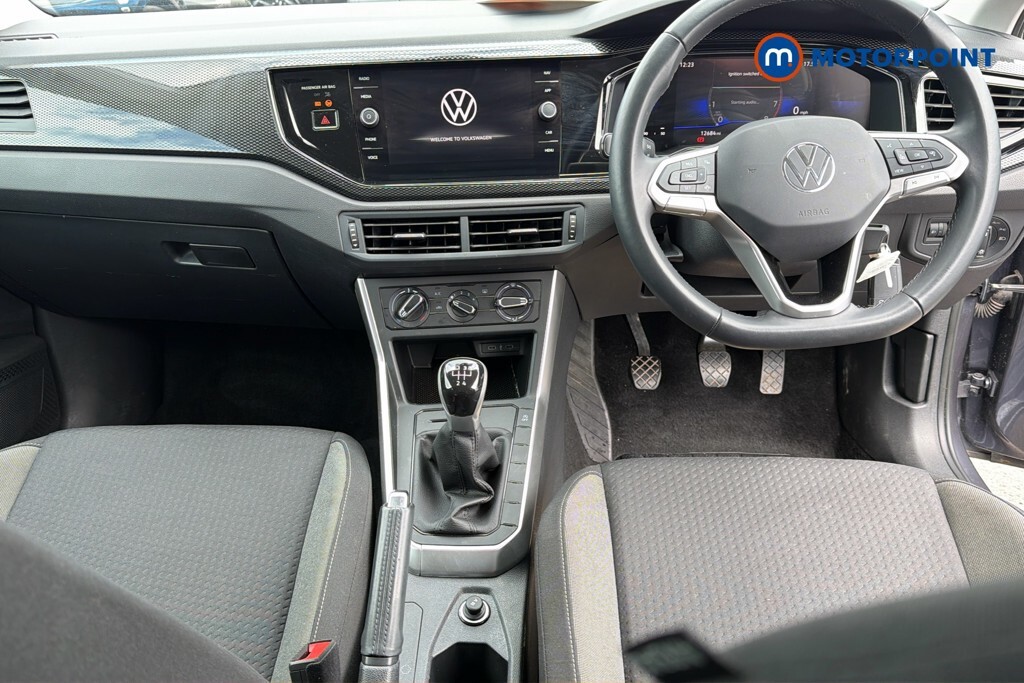 Volkswagen Polo 1.0 Tsi R-line Grey #9