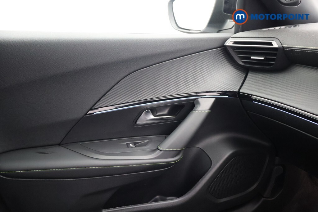 Peugeot e-2008 Gt Grey #18