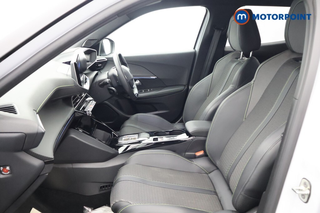 Peugeot e-2008 Gt Grey #26