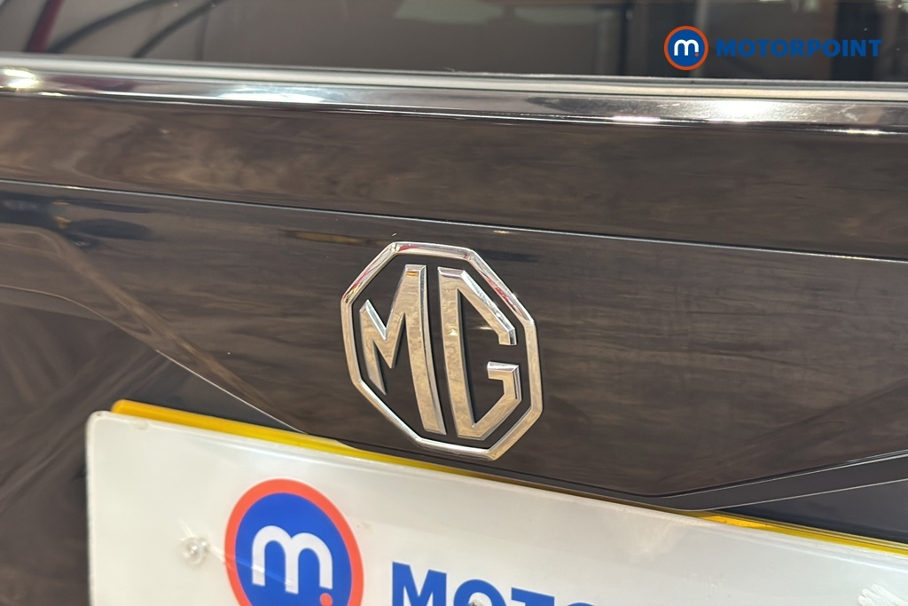 MG MG4 Hatchback Orange #43