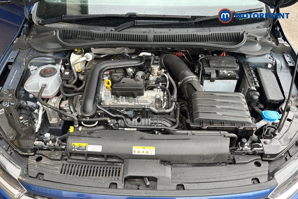 Volkswagen Polo 1.0 Life Black #41