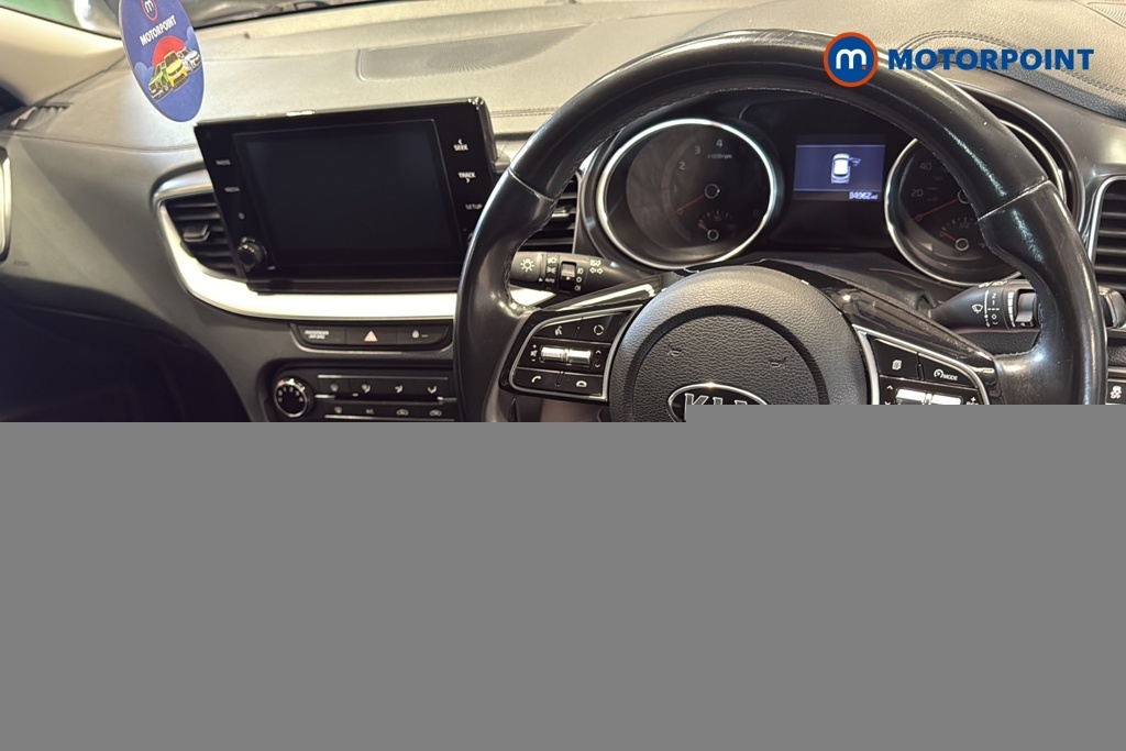 Kia Xceed Silver #9