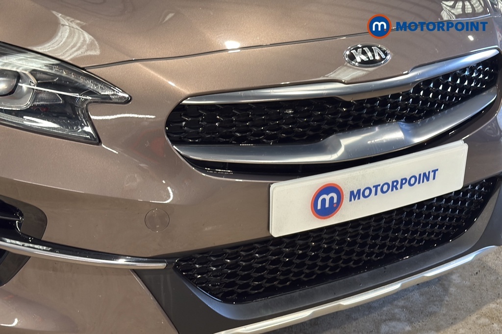 Kia Xceed Silver #32