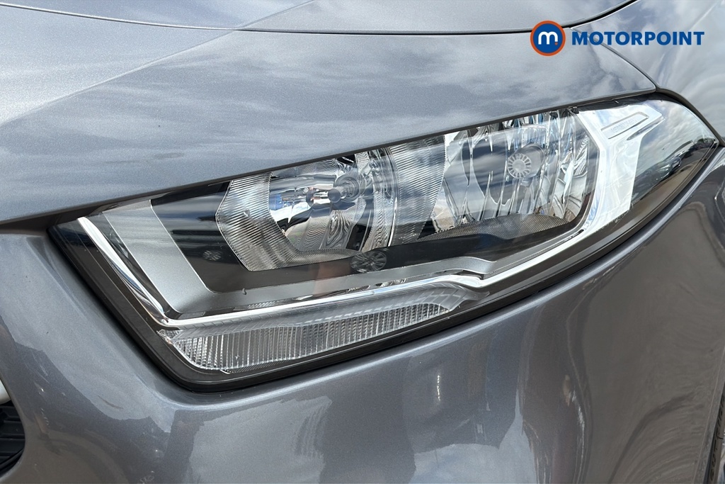 Mercedes-Benz A Class A180 Se Hatchback White #35