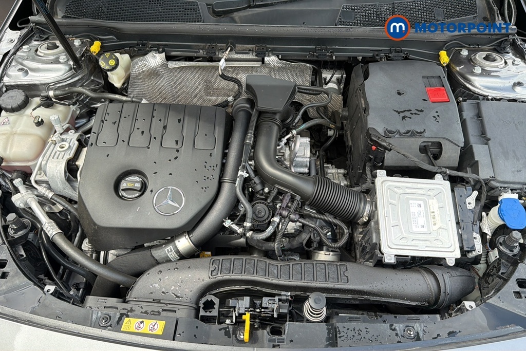 Mercedes-Benz A Class A180 Se Hatchback White #41