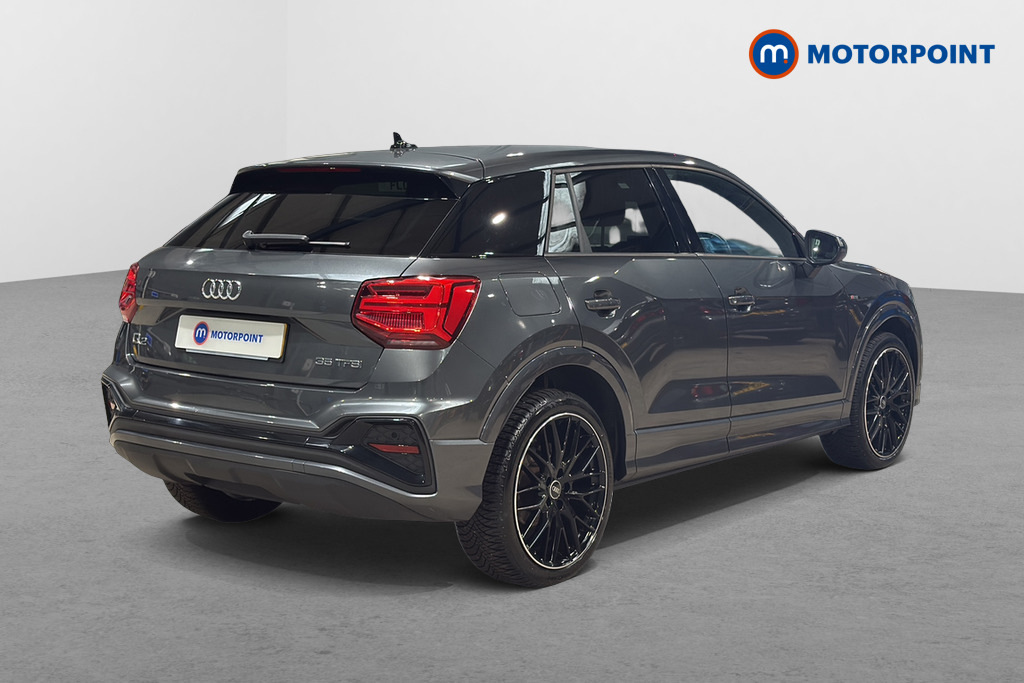 Audi Q2 35 Tfsi Black Edition S Tronic Grey #4