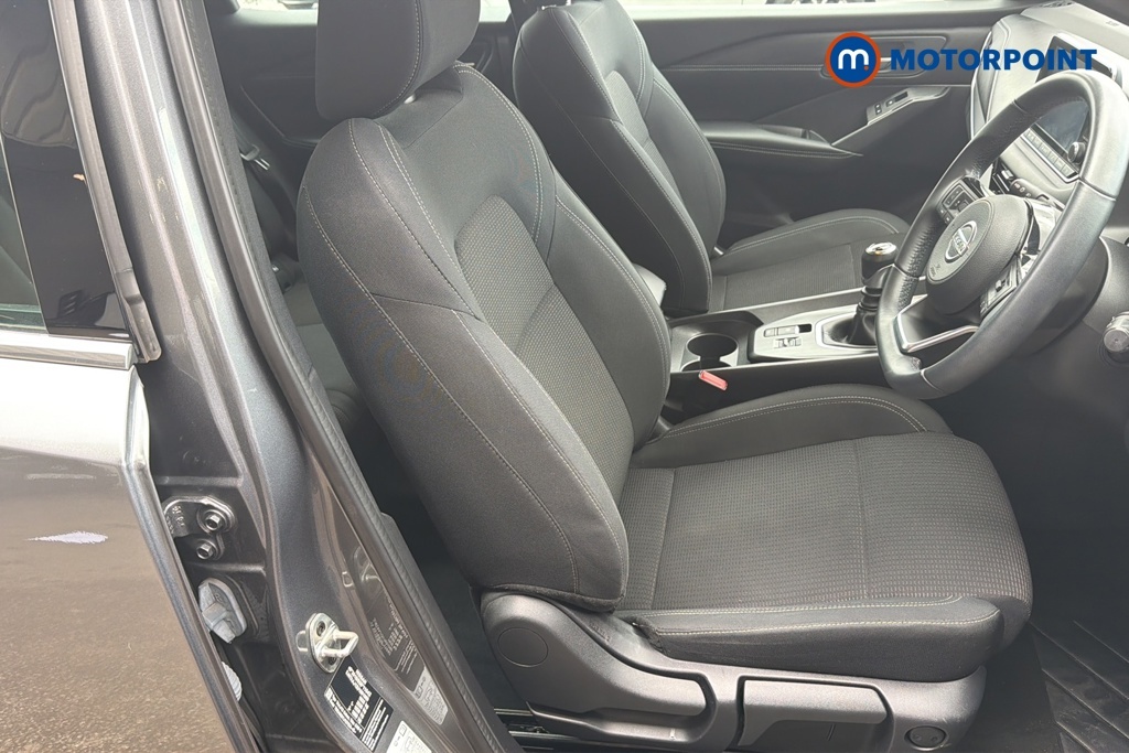 Nissan Qashqai 1.3 Dig-t Mh 158 Acenta Prem Glass Rf Xtron Grey #25