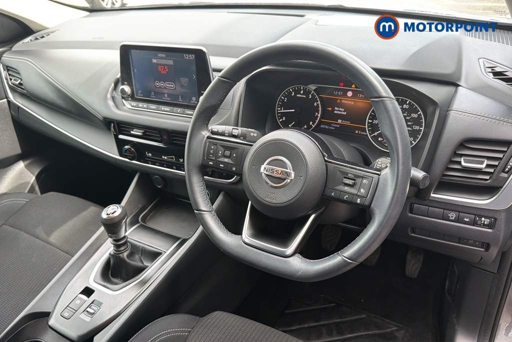 Nissan Qashqai 1.3 Dig-t Mh 158 Acenta Prem Glass Rf Xtron Grey #9