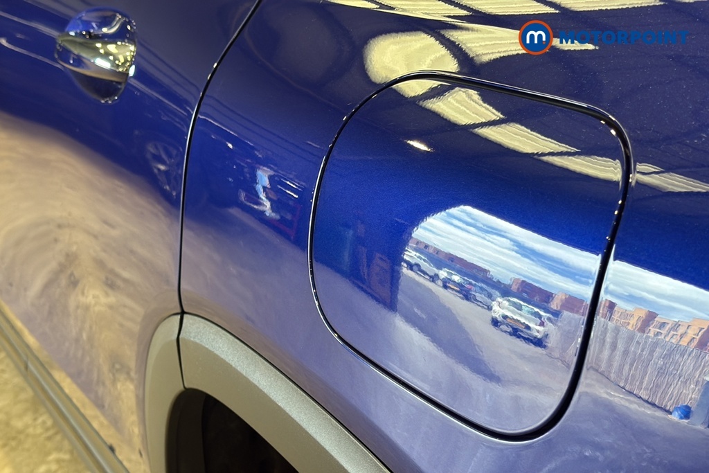 Mercedes-Benz GLB Class Glb 200 Amg Line Executive A White #32