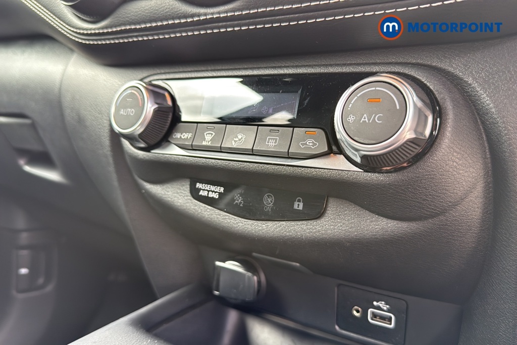 Nissan Juke N-connecta Blue #19