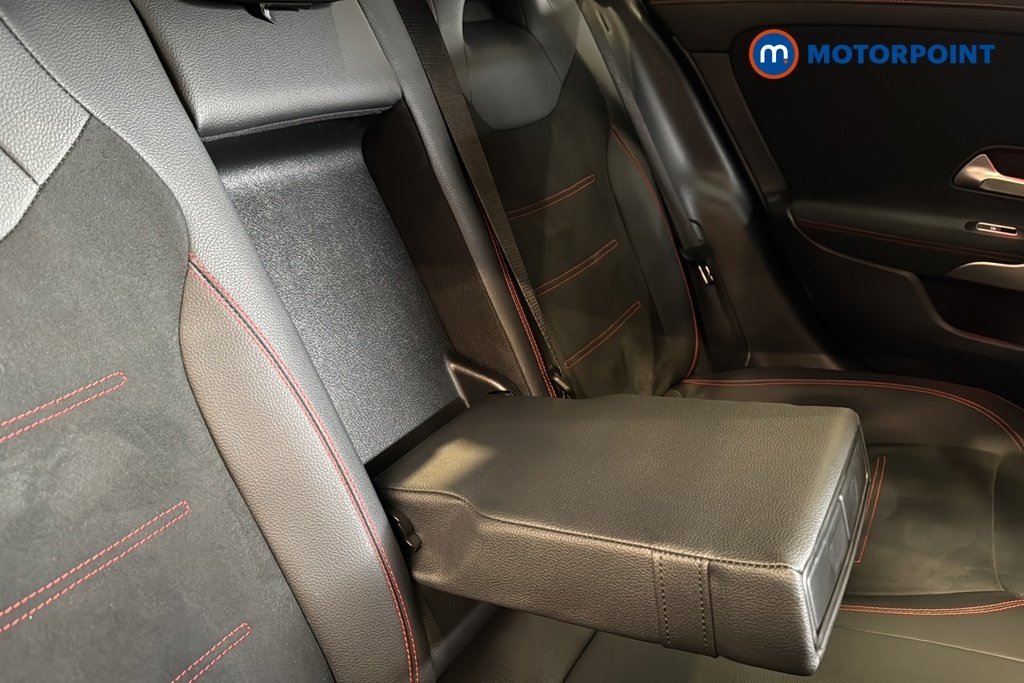 Mercedes-Benz CLA Class Classvariant Grey #30