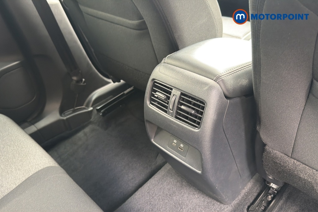 Nissan Qashqai 1.3 Dig-t Mhev N-connecta Euro 6 Ss Grey #30