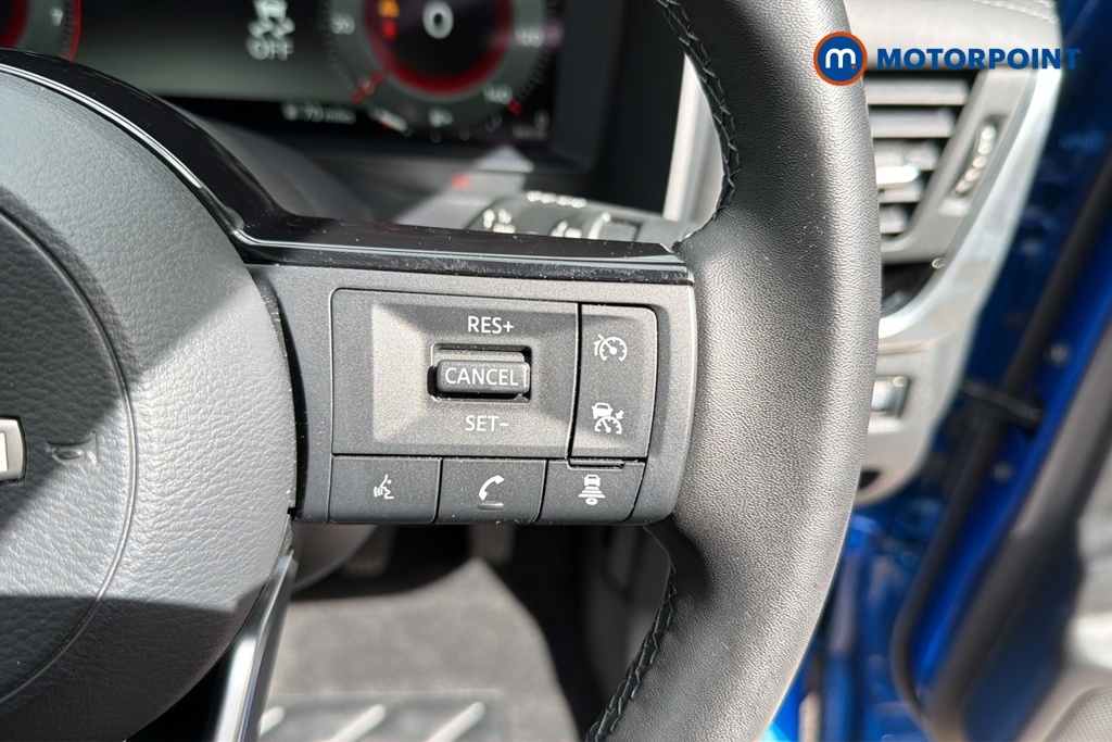 Nissan Qashqai 1.3 Dig-t Mhev N-connecta Euro 6 Ss Grey #10