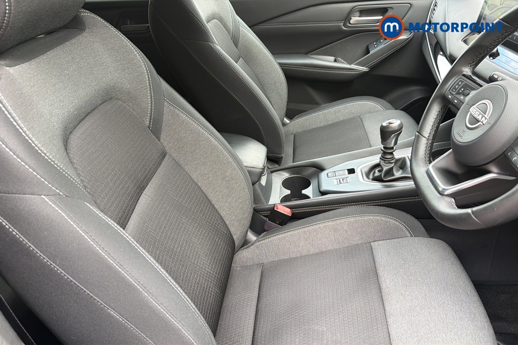 Nissan Qashqai 1.3 Dig-t Mhev N-connecta Euro 6 Ss Grey #16